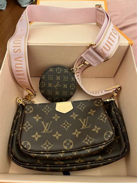 louis vuitton borsa con portamonete|louis vuitton clothing.